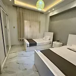 شقة فخمة بالمهندسين